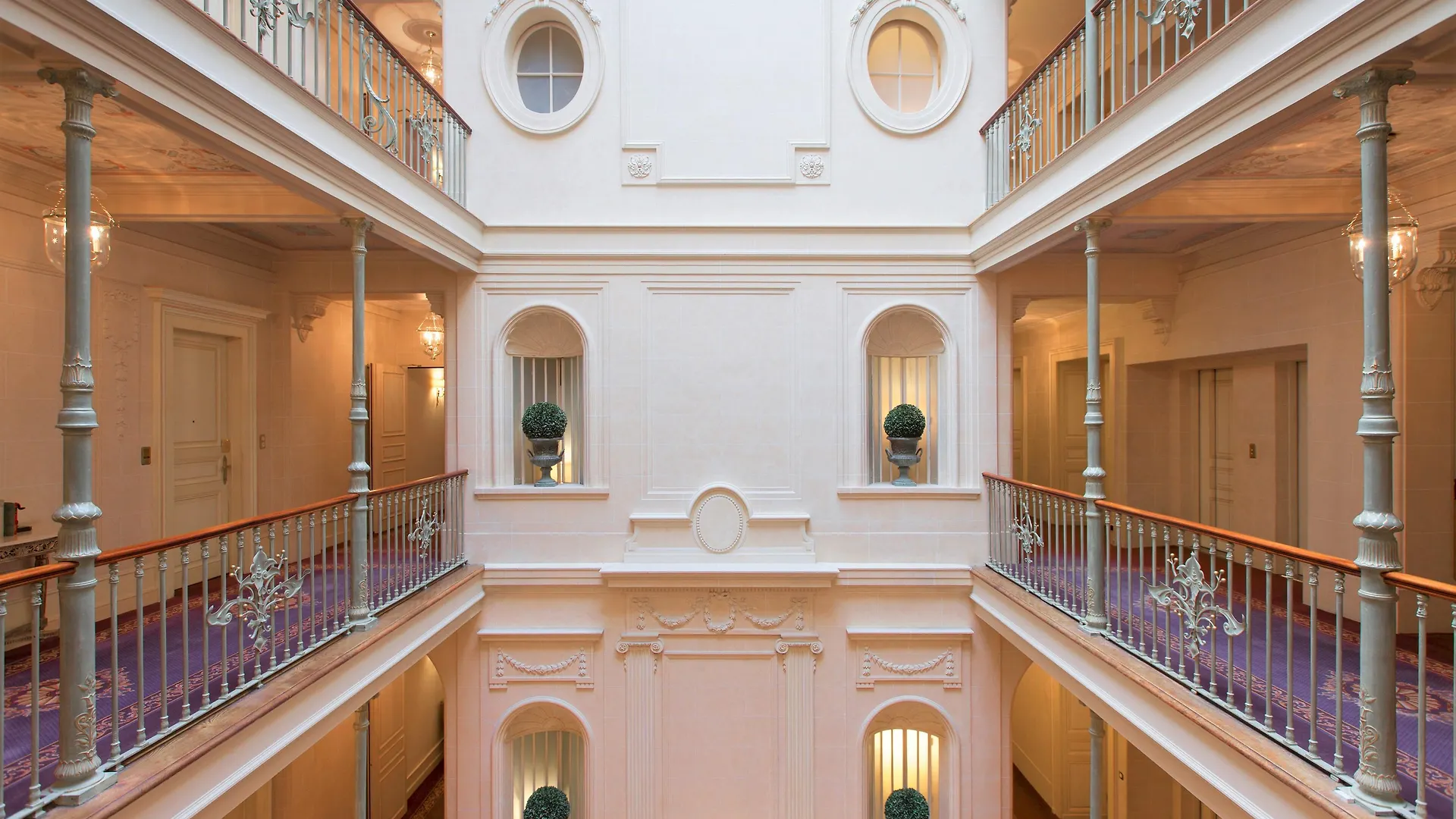 Beau-Rivage Geneve Hotel