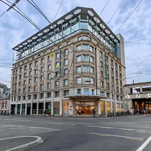 日内瓦科纳温酒店 酒店