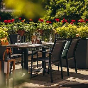 4* Отель Crowne Plaza Geneva By Ihg