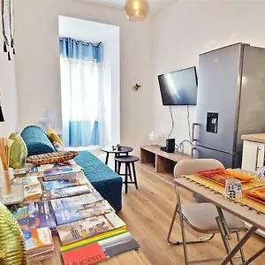Beautiful Flat In Vieux Port Francia